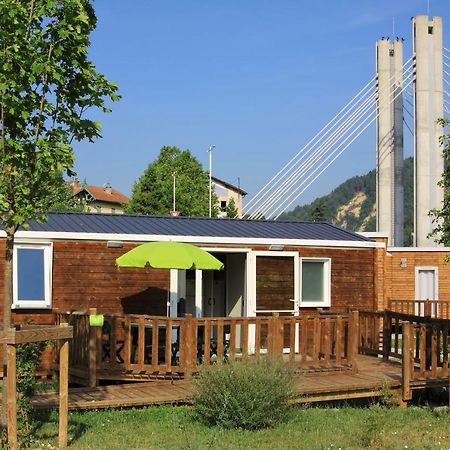 Camping Lou Gourdan 호텔 Puget-Théniers 외부 사진