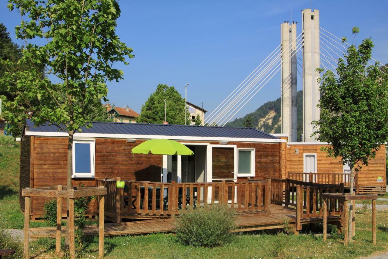 Camping Lou Gourdan 호텔 Puget-Théniers 외부 사진